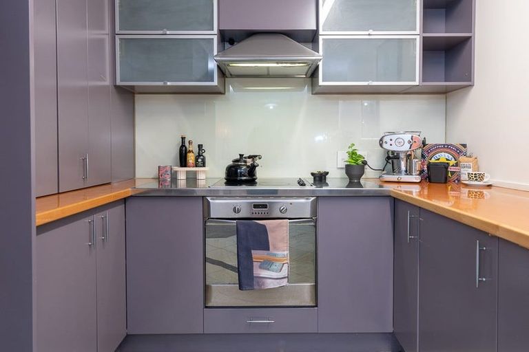 Photo of property in Elizabeth Street Chapel, 7/6 Elizabeth Street, Mount Victoria, Wellington, 6011