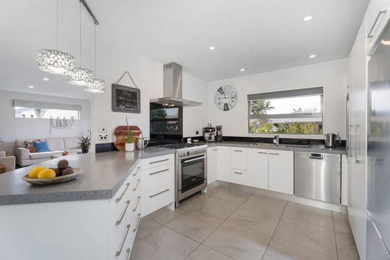 Photo of property in 45 Kupe Drive, Whitianga, 3510