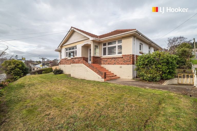 Photo of property in 192 Main Road South, Green Island, Dunedin, 9018