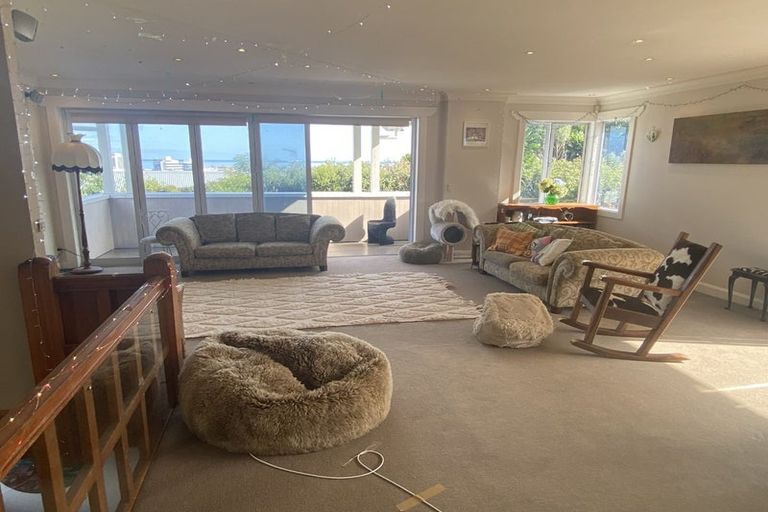 Photo of property in 43 Cameron Street, New Plymouth, 4310