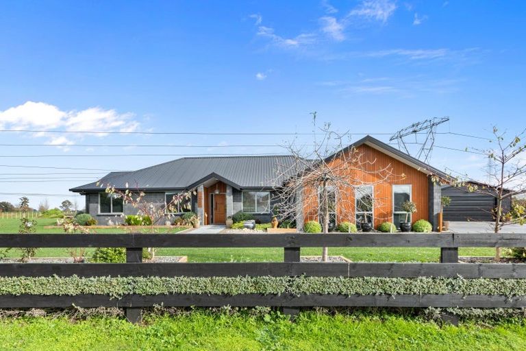 Photo of property in 15 Shadbolt Drive, Leamington, Cambridge, 3432