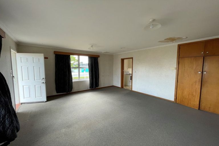 Photo of property in 15a Tawa Street, Melville, Hamilton, 3206