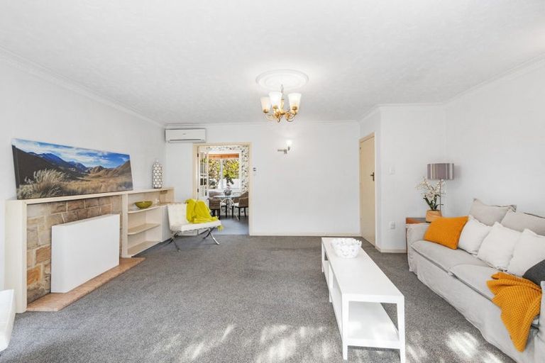 Photo of property in 1/79 Greers Road, Burnside, Christchurch, 8041