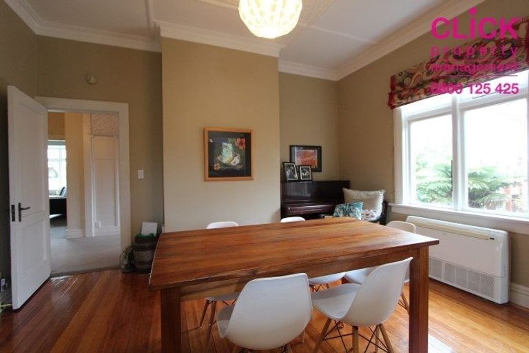 Photo of property in 45 Drivers Road, Maori Hill, Dunedin, 9010