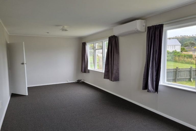 Photo of property in 22-24 Bedford Street, Cannons Creek, Porirua, 5024