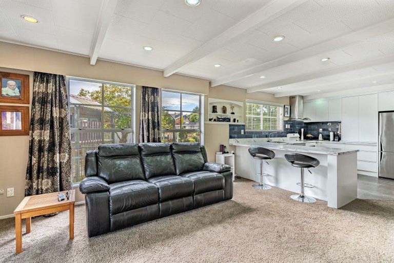 Photo of property in 22 Hamilton Avenue, Winton, 9720