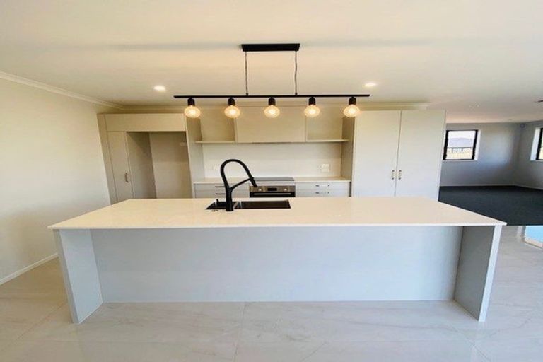 Photo of property in 157 Hitchen Road, Pokeno, 2402