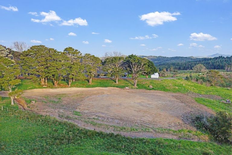 Photo of property in 240 Pukeatua Road, Maungatapere, Whangarei, 0179