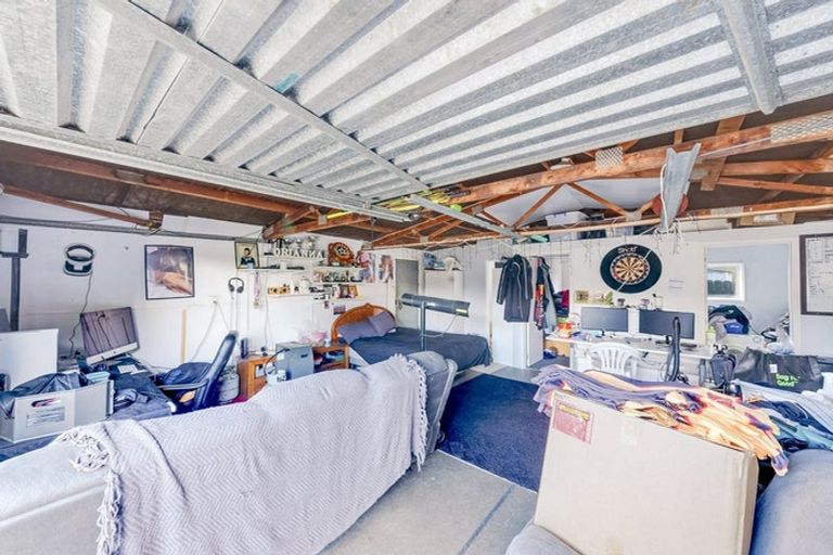 Photo of property in 50 Hobart Crescent, Wattle Downs, Auckland, 2103