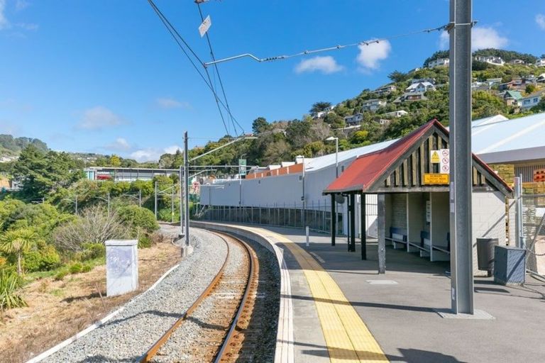 Photo of property in 7a Randolph Road, Crofton Downs, Wellington, 6035