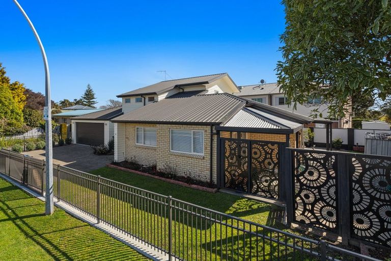 Photo of property in 28 Barry Avenue, Whakatane, 3120