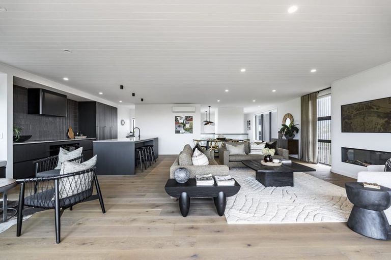 Photo of property in 6 Puni Street, Fitzroy, New Plymouth, 4312