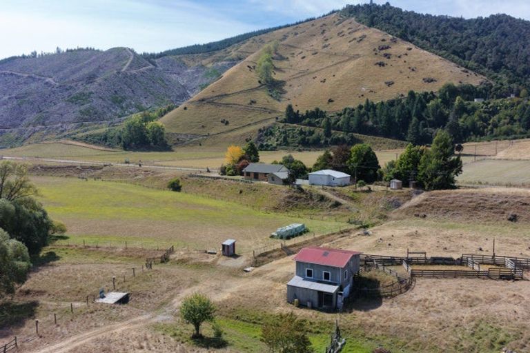 Photo of property in 4268 Motueka Valley Highway, Tapawera, Wakefield, 7096