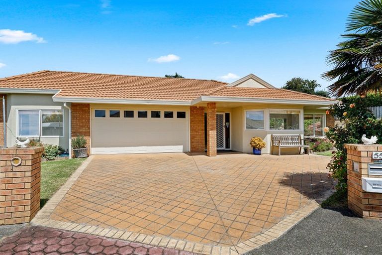 Photo of property in 55 Kath Hopper Drive, Orewa, 0931