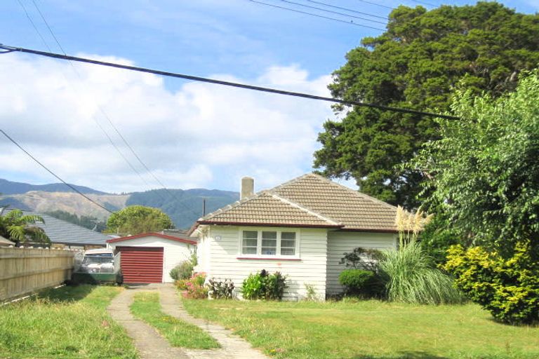 Photo of property in 75 Mcleod Street, Elderslea, Upper Hutt, 5018