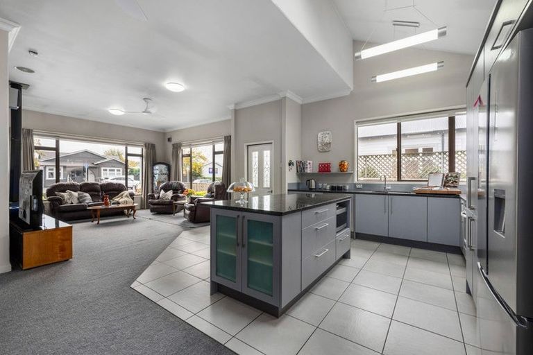Photo of property in 25 Henry Street, Blenheim, 7201