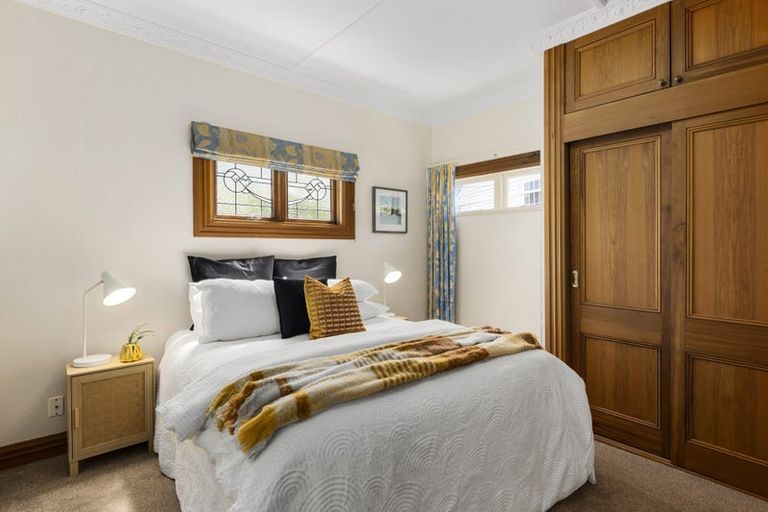 Photo of property in 10 Donald Crescent, Karori, Wellington, 6012