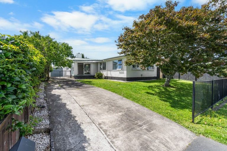 Photo of property in 9 Sacha Place, Glenview, Hamilton, 3206