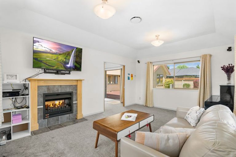 Photo of property in 40 Woodhurst Drive, Casebrook, Christchurch, 8051