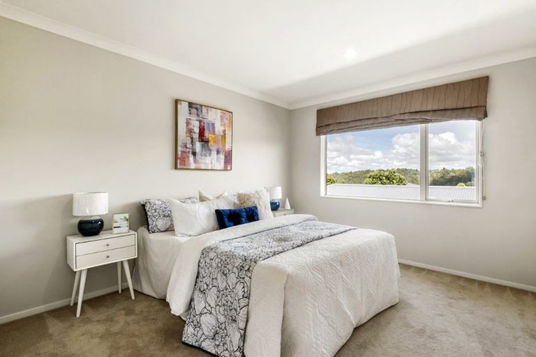 Photo of property in 116 Glendhu Road, Bayview, Auckland, 0629
