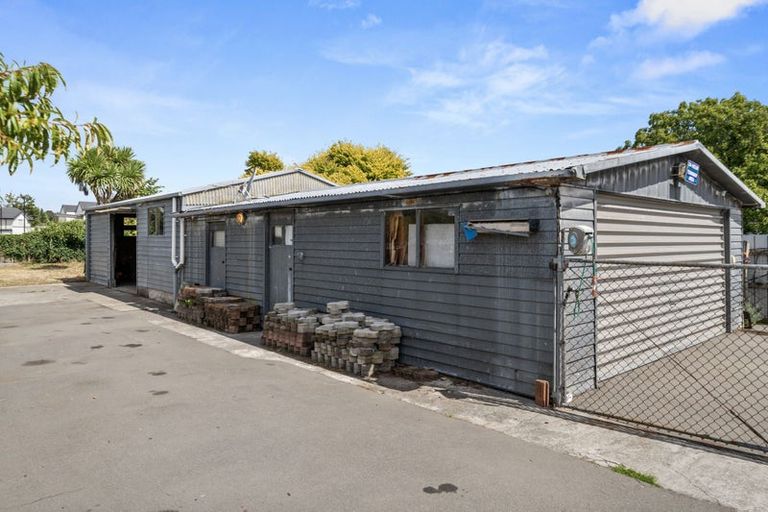 Photo of property in 37 Sylvan Street, Hillmorton, Christchurch, 8024