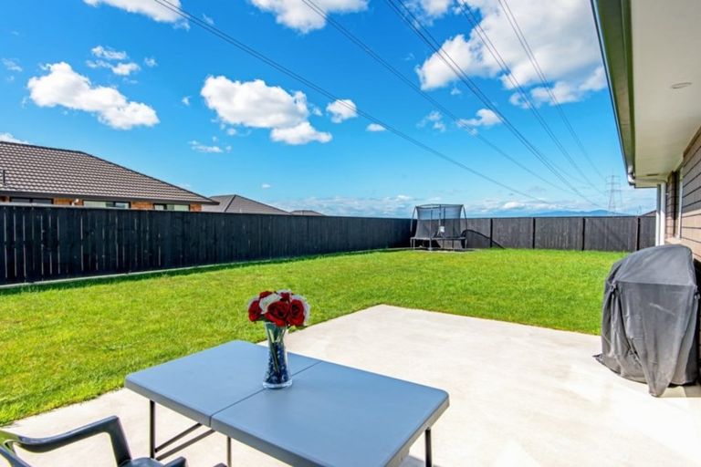 Photo of property in 191 Pacific Drive, Fitzherbert, Palmerston North, 4410