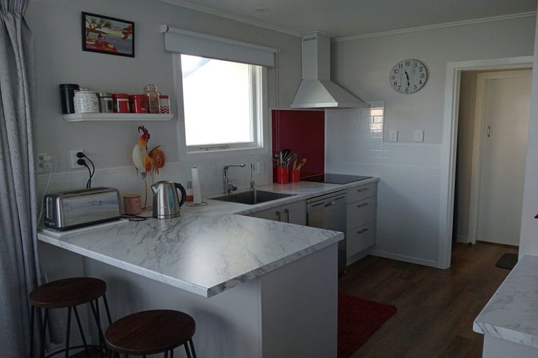 Photo of property in 4 Carlyle Street, Tuatapere, 9620