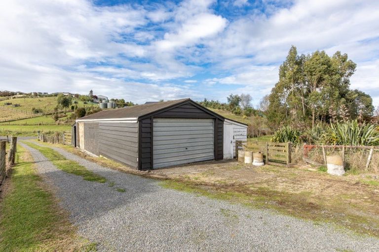 Photo of property in 66 Watts Street, Waipawa, 4210
