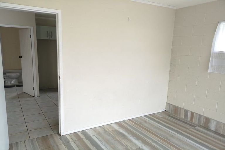 Photo of property in 42a Wedgwood Avenue, Mangere East, Auckland, 2024