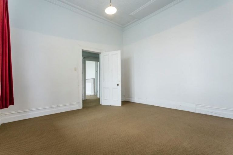 Photo of property in 22 Clifford Street, Dalmore, Dunedin, 9010