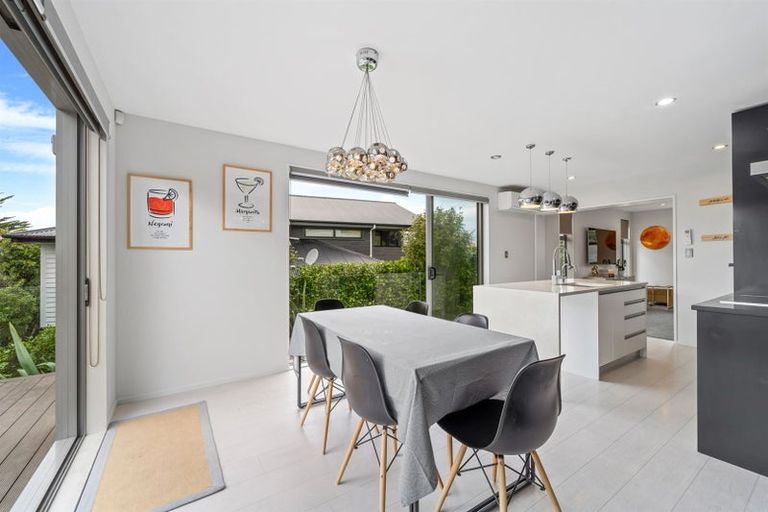 Photo of property in 18 Bella Vista Drive, Gulf Harbour, Whangaparaoa, 0930