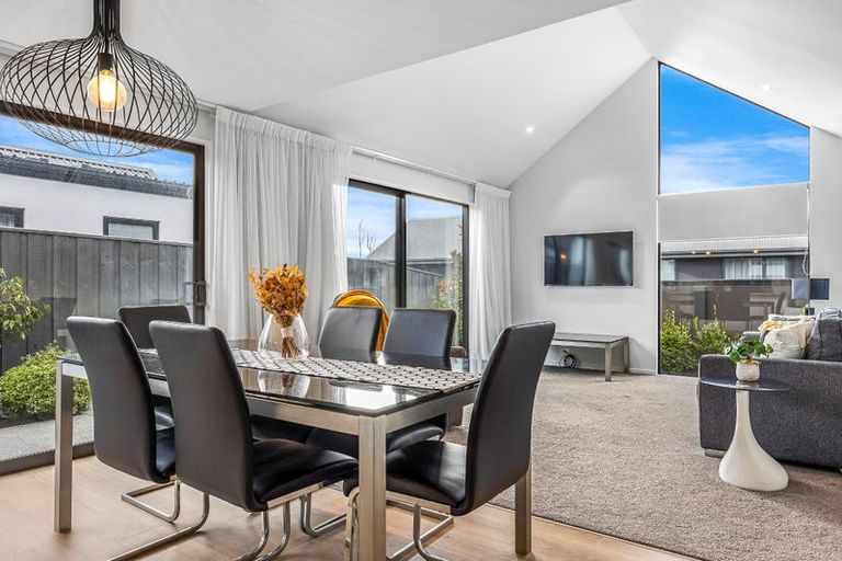 Photo of property in 6 Stroma Avenue, Casebrook, Christchurch, 8051