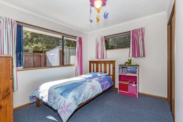 Photo of property in 161 Royal Park Drive, Parklands, Christchurch, 8083