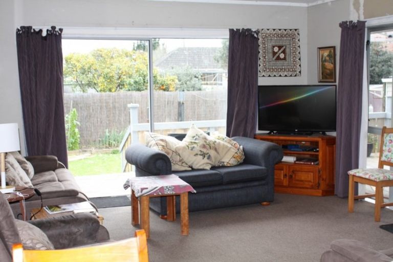 Photo of property in 35 Scott Road, Papakura, 2110