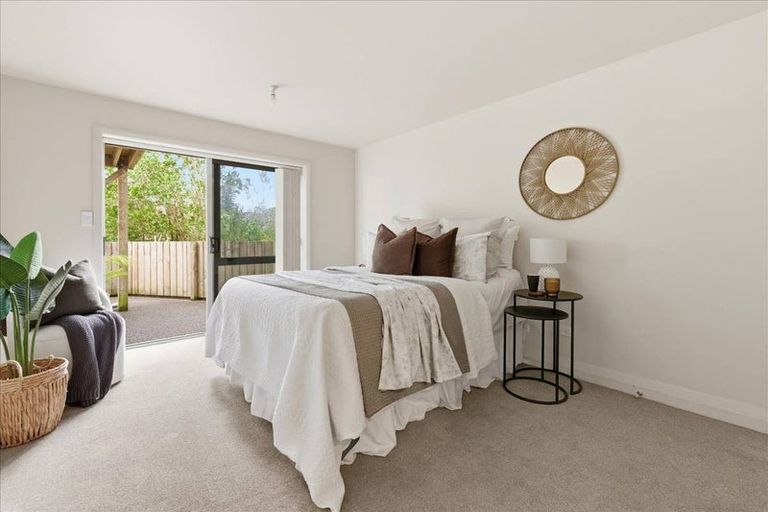 Photo of property in 11 Southill Way, Pyes Pa, Tauranga, 3112
