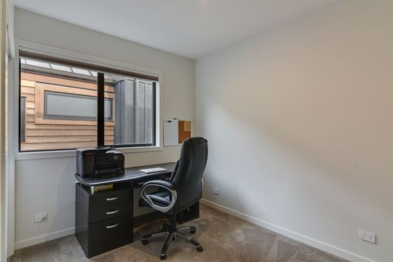 Photo of property in 39 Rannoch Drive, Jacks Point, Queenstown, 9371