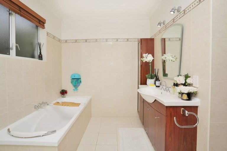 Photo of property in 25 Layard Street, Windsor, Invercargill, 9810