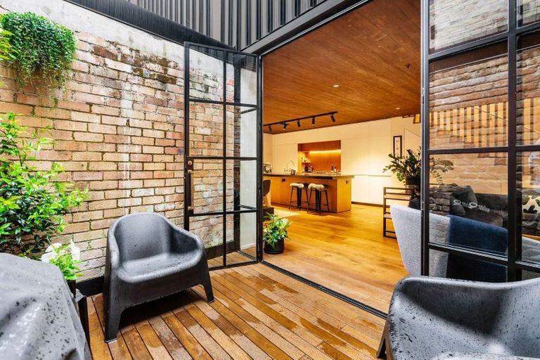Photo of property in Ford Lofts, 8/15a Augustus Terrace, Parnell, Auckland, 1052