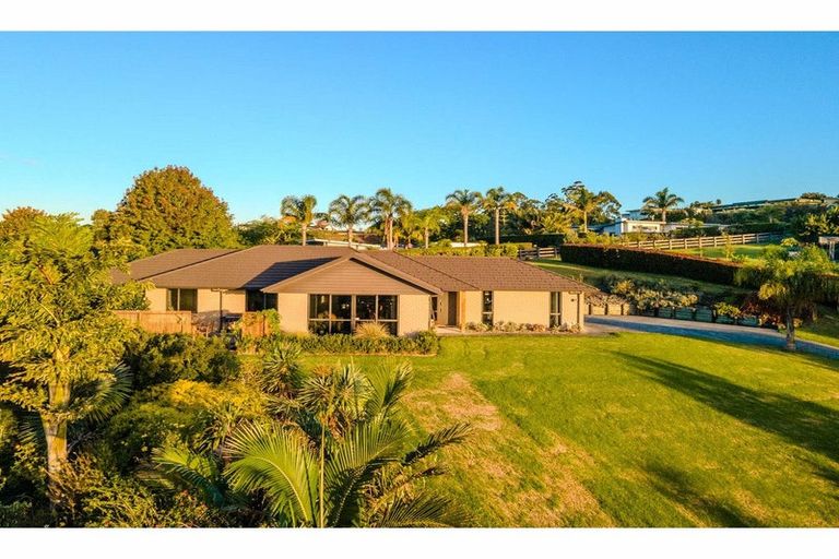 Photo of property in 6 Riverbank Drive, Kerikeri, 0230