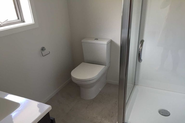 Photo of property in 1 Antrim Glade, Welcome Bay, Tauranga, 3175