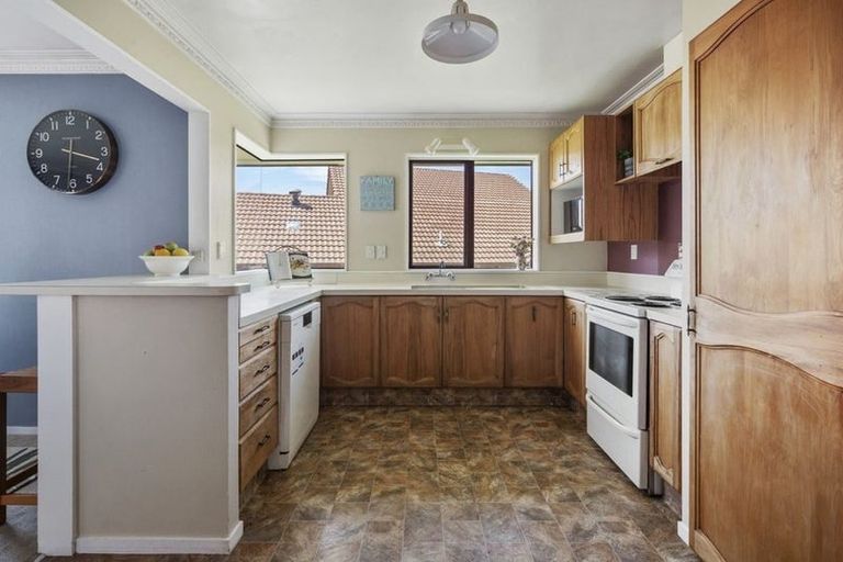 Photo of property in 5 Cathray Place, Matua, Tauranga, 3110