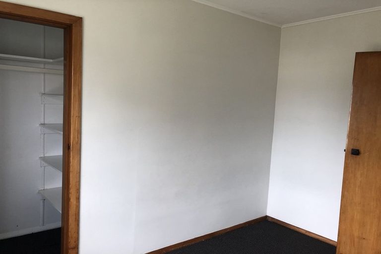 Photo of property in 34 Cook Street, Marfell, New Plymouth, 4310