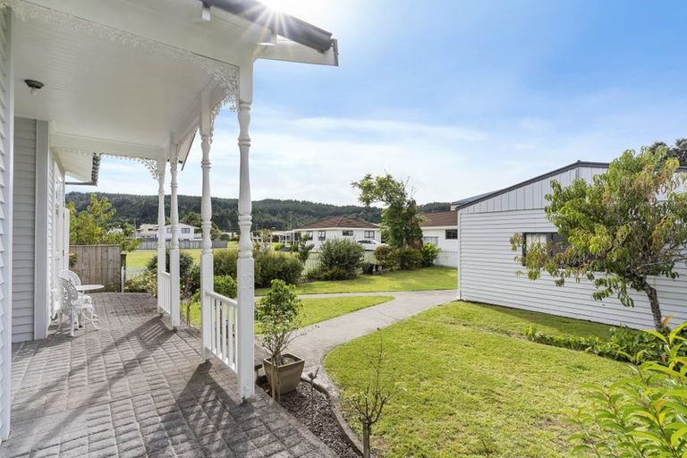 Photo of property in 219 The Square, Whangamata, 3620