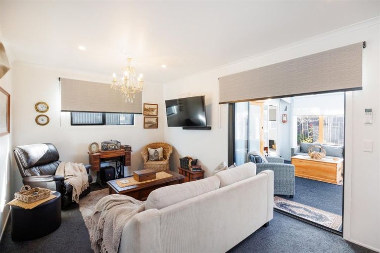 Photo of property in 20 Ngareta Street, Marton, 4710