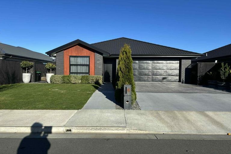 Photo of property in 6 Godley Place, Woodend, 7610