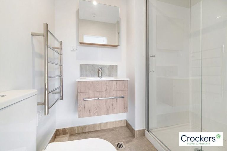 Photo of property in 1/2 Treasure Lane, Te Atatu South, Auckland, 0610