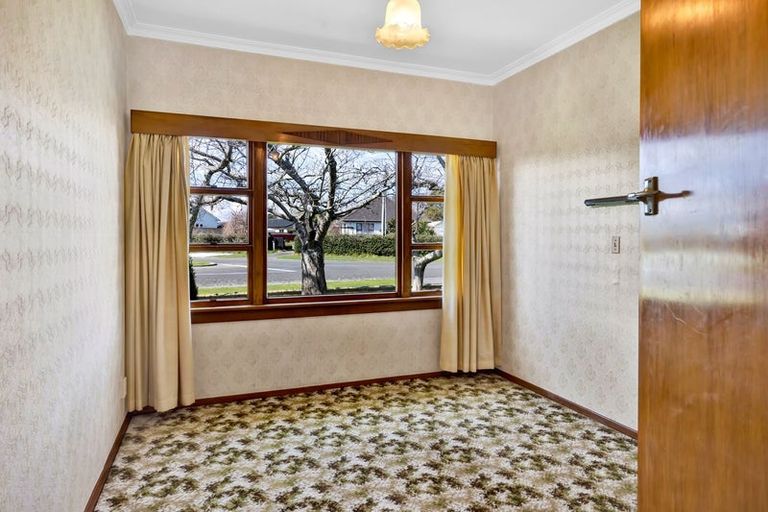 Photo of property in 57 Dixon Avenue, Hawera, 4610