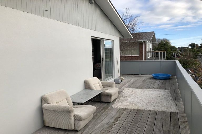 Photo of property in 87 Clawton Street, Westown, New Plymouth, 4310