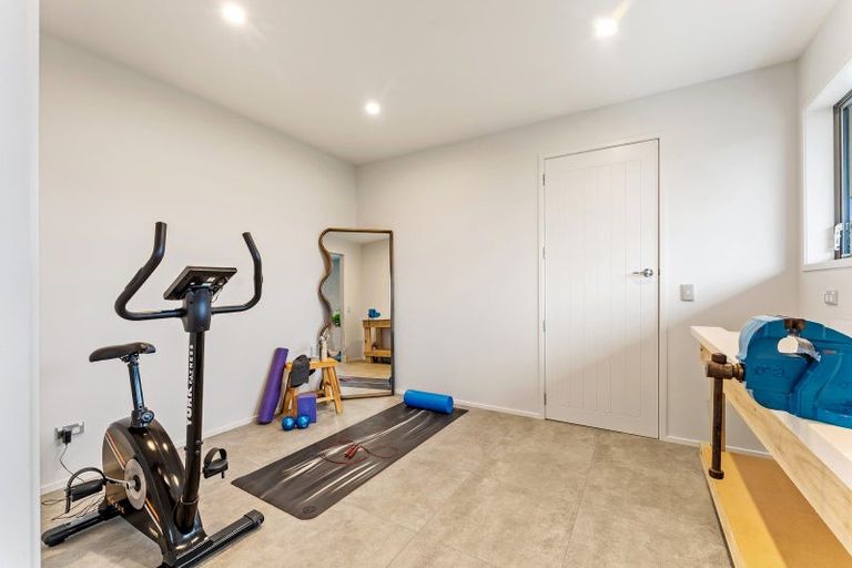 Photo of property in 5 Shearwater Lane, Point Wells, 0986