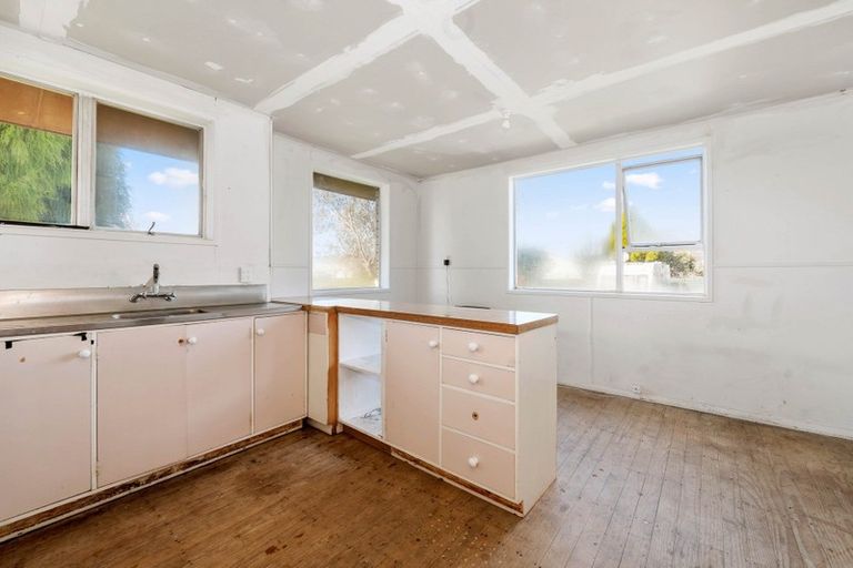 Photo of property in 298 Malfroy Road, Pomare, Rotorua, 3015